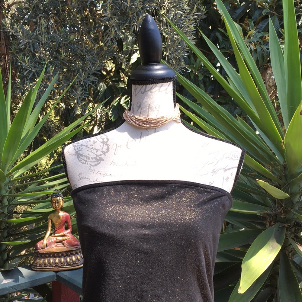 Decree Strapless Top - Picture 2 of 5